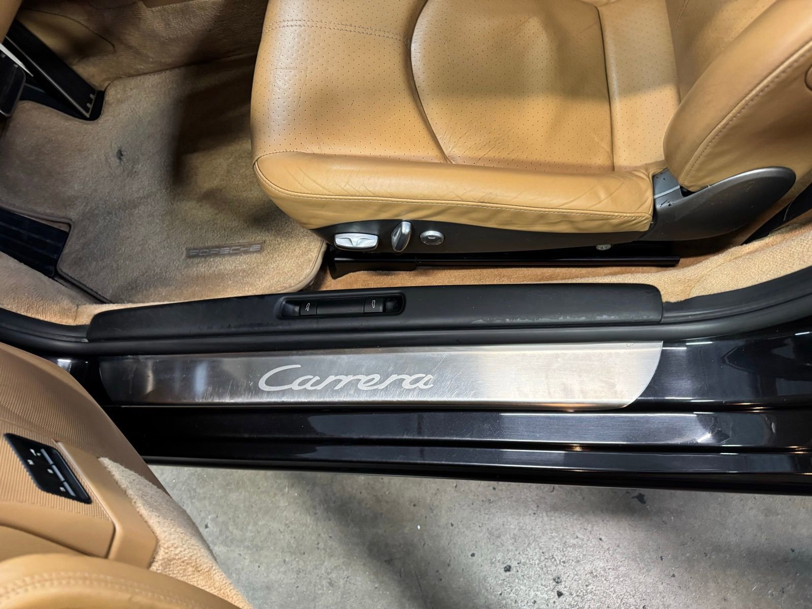 Used 2006 Porsche 911 Carrera image 10