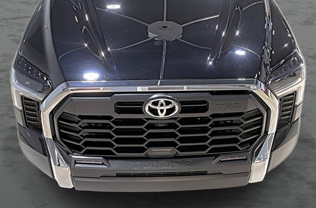 Used 2023 Toyota Tundra SR5 w/ TRD Off-Road Package AWD/4WD image 17
