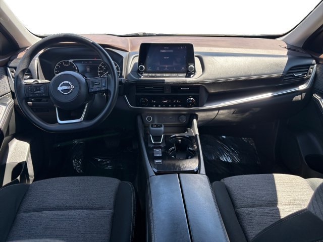 Used 2023 Nissan Rogue SV FWD image 14