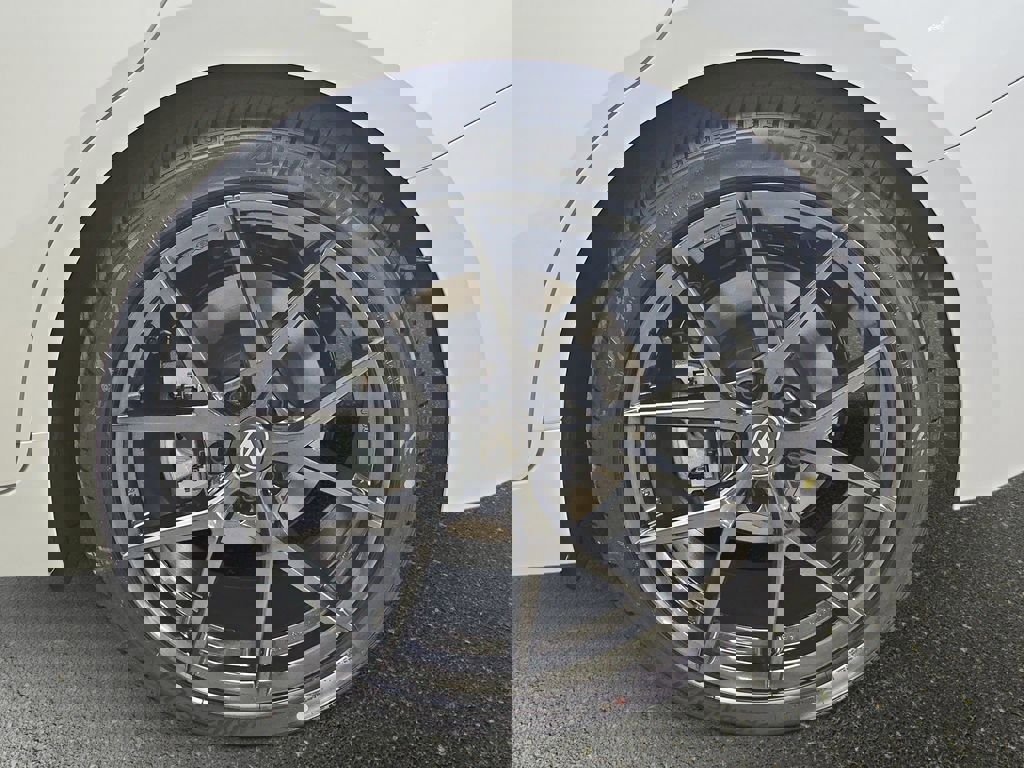 New 2026 Lexus IS 350 F Sport AWD/4WD image 32