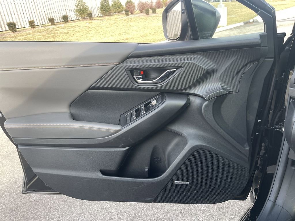 Used 2024 Subaru Crosstrek 2.5i Limited image 32