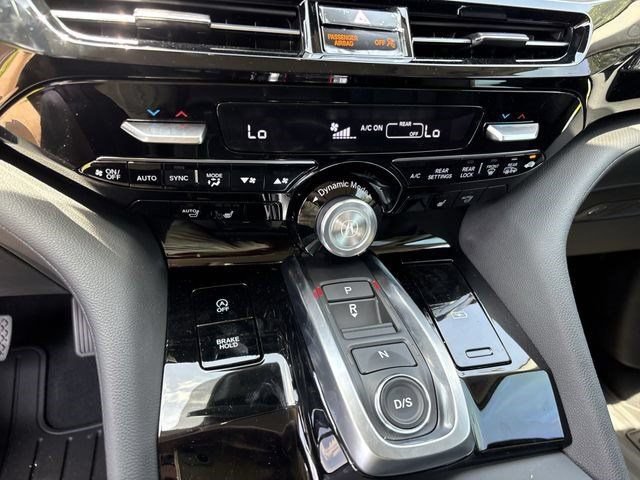New 2026 Acura MDX SH-AWD image 16