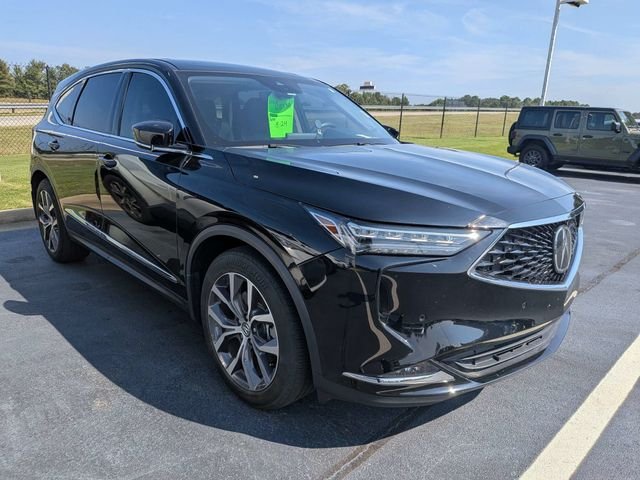 Used 2023 Acura MDX w/ Technology Package FWD image 2
