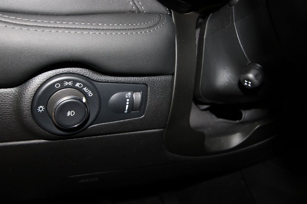 Used 2022 Dodge Durango Citadel image 10