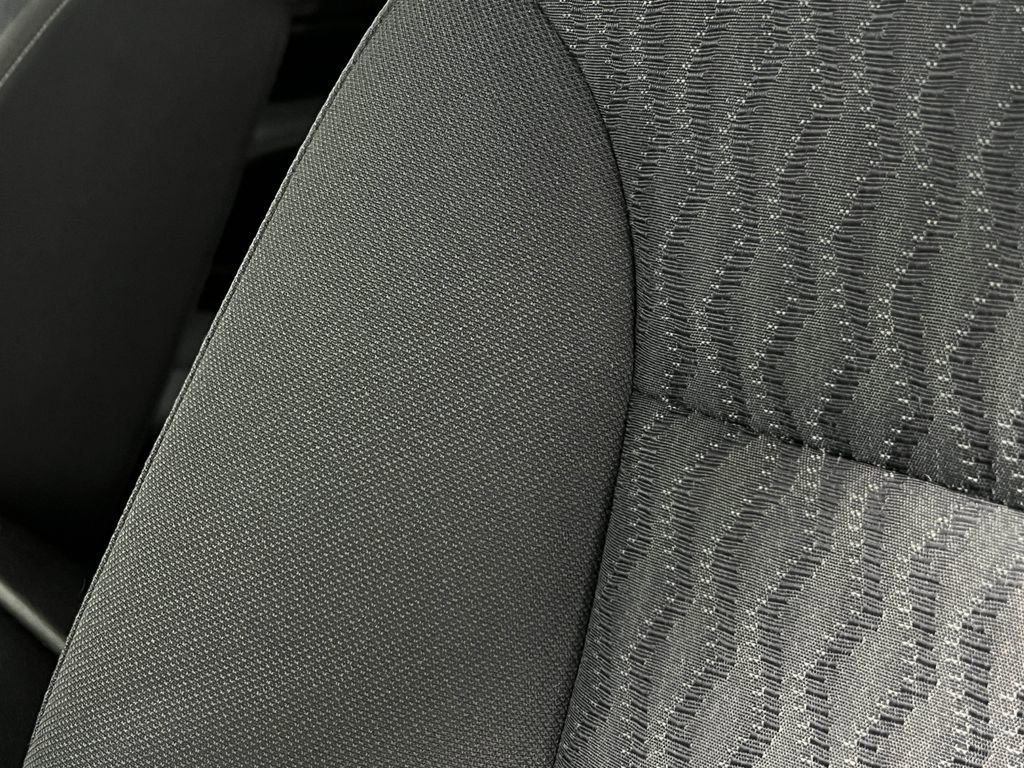 Used 2016 GMC Yukon SLE w/ HD Trailering Package image 17