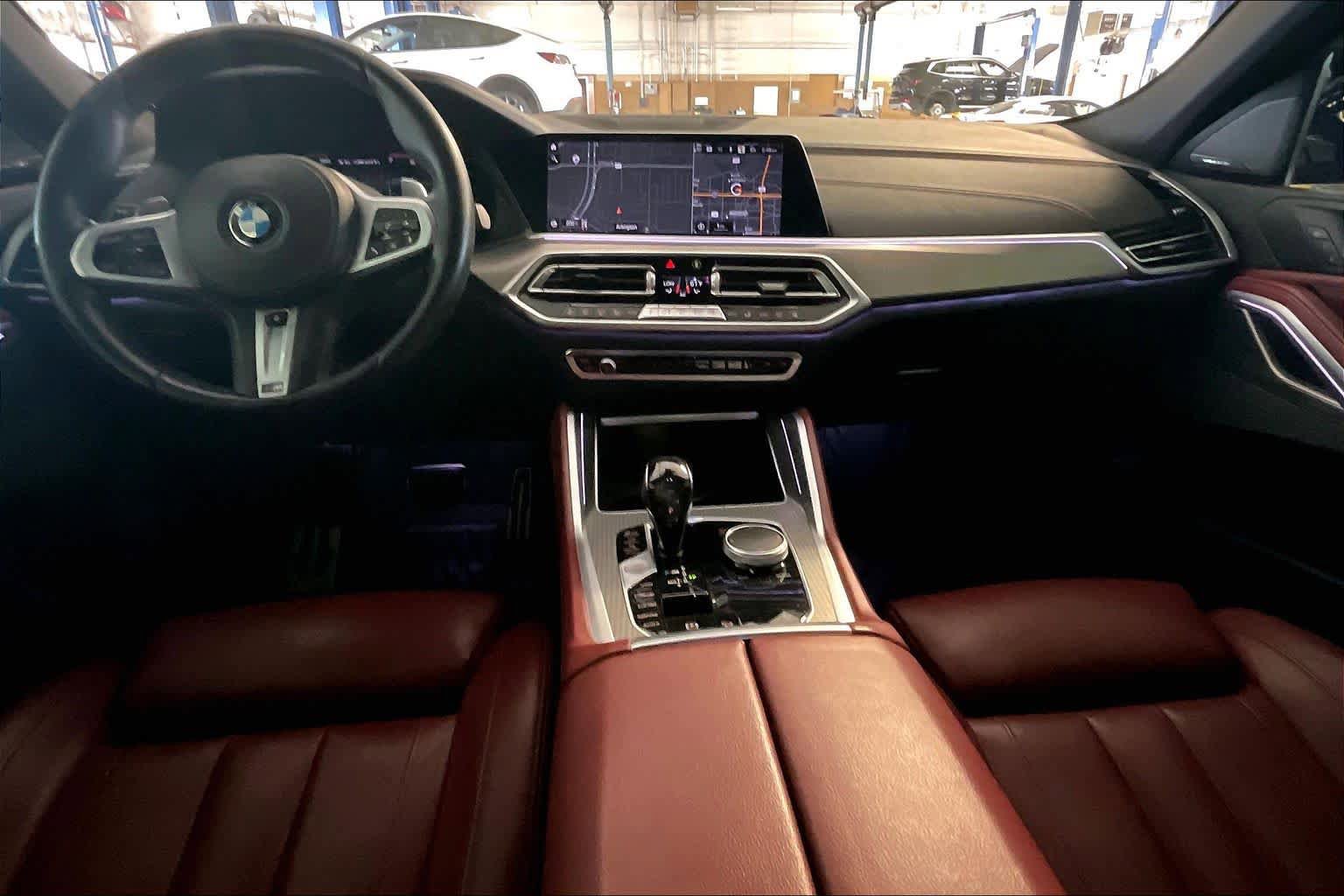 Used 2021 BMW X6 M50i w/ Premium Package AWD/4WD image 13