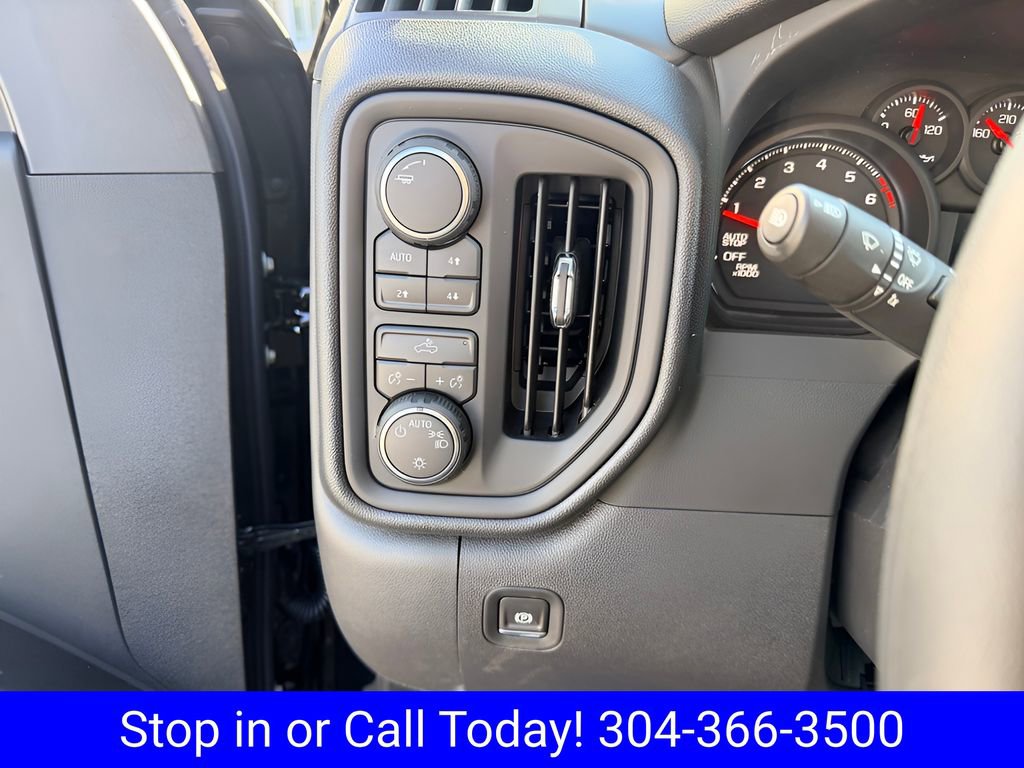 New 2026 Chevrolet Silverado 1500 Custom Trail Boss w/ LPO, Dark Essentials Package AWD/4WD image 24