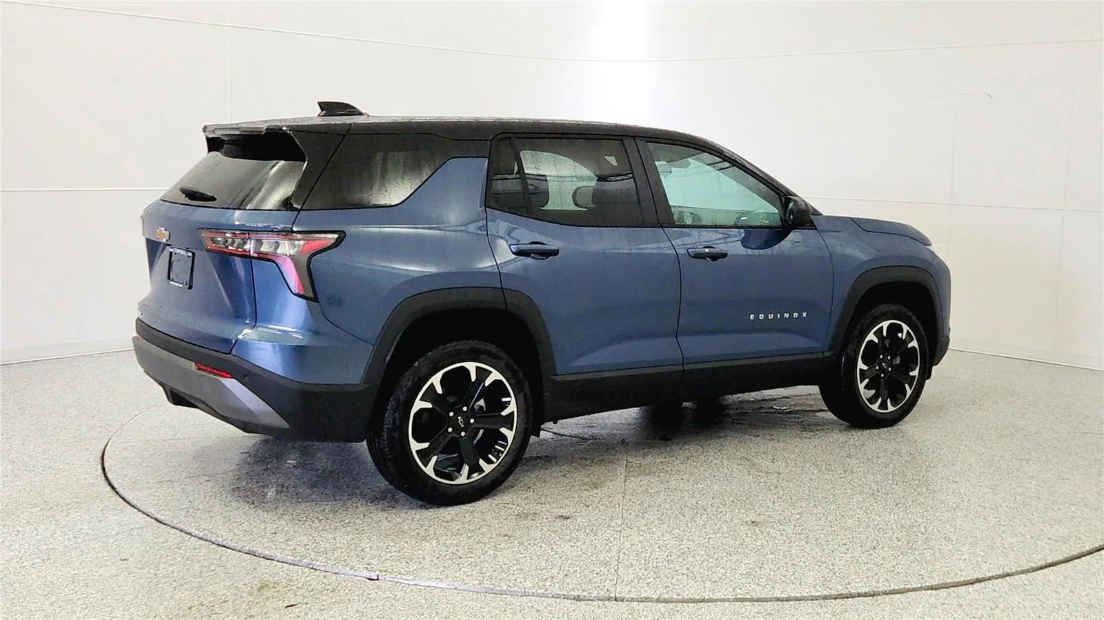 New 2026 Chevrolet Equinox LT image 9