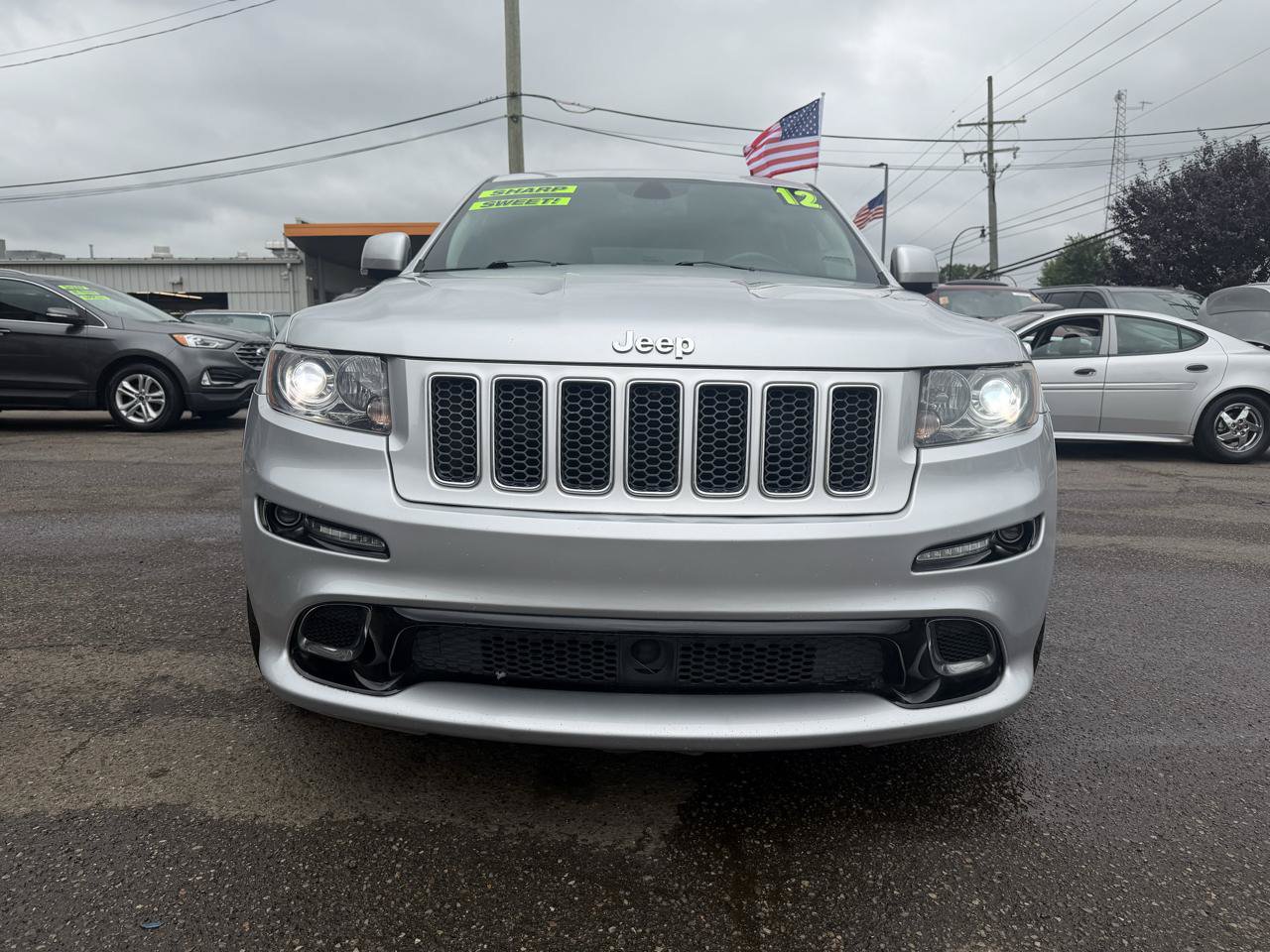 Used 2012 Jeep Grand Cherokee SRT8 w/ Luxury Group II AWD/4WD image 8
