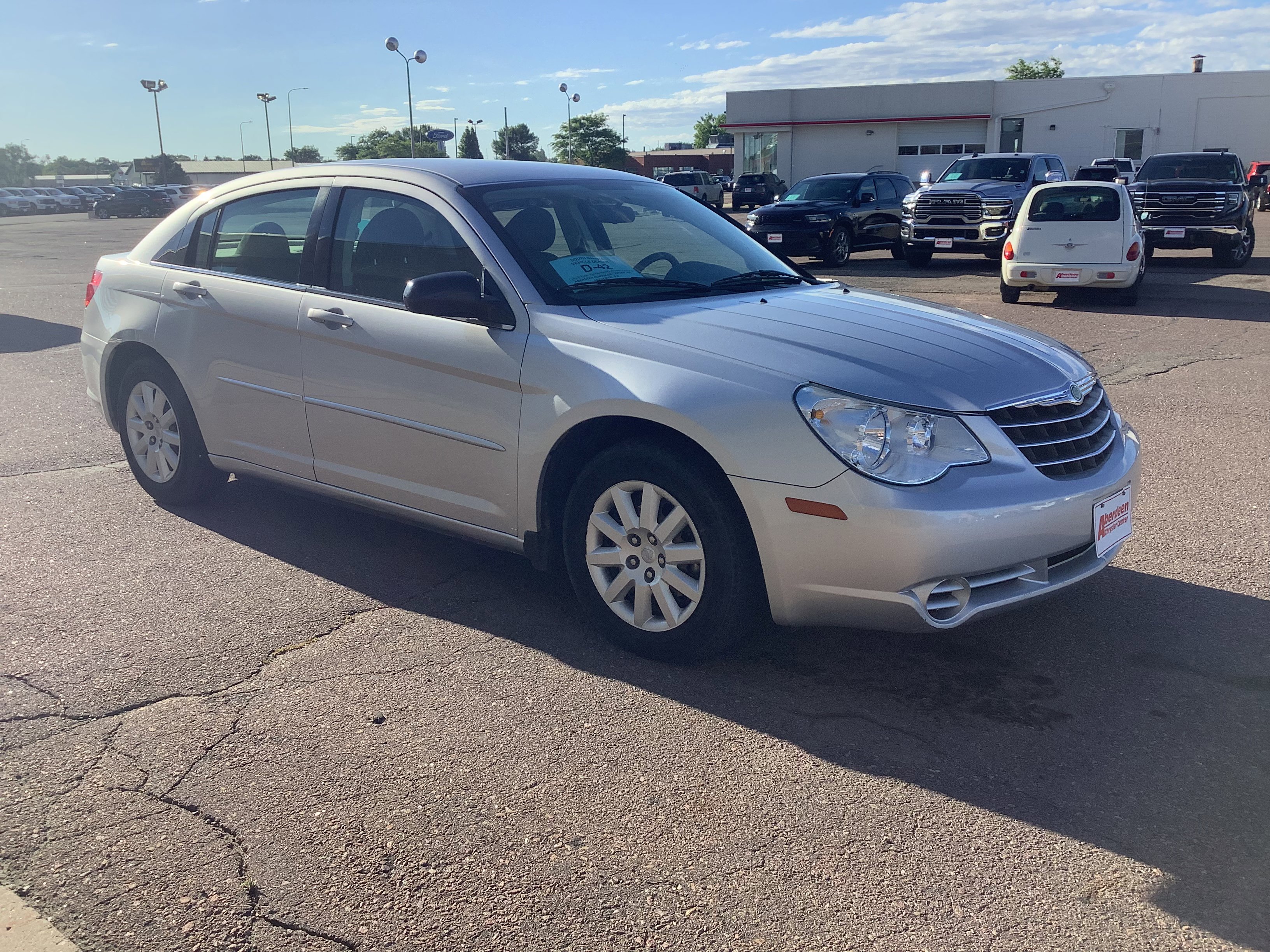 Used 2008 Chrysler Sebring LX FWD image 4
