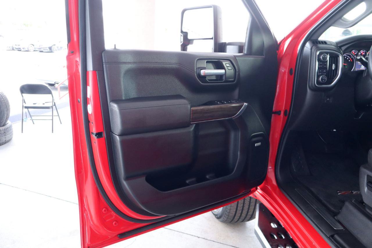 Used 2021 Chevrolet Silverado 1500 LT Trail Boss w/ Convenience Package II AWD/4WD image 12