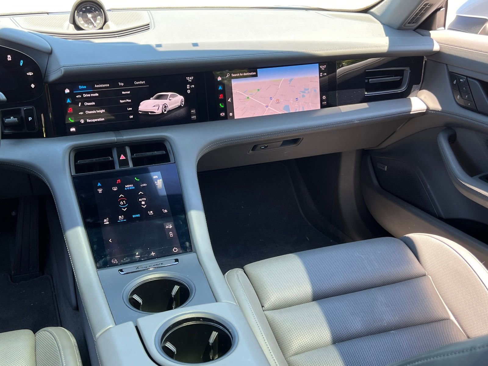 Certified 2022 Porsche Taycan 4S image 28