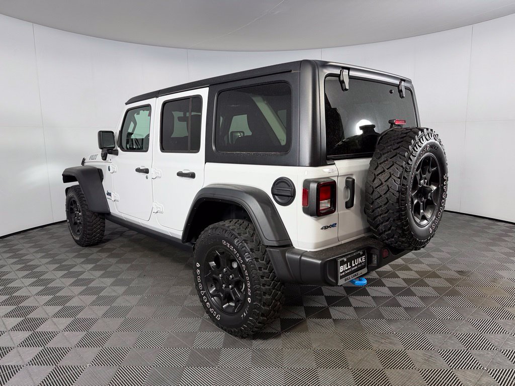 Used 2023 Jeep Wrangler Unlimited w/ 8.4" Radio Group AWD/4WD image 8