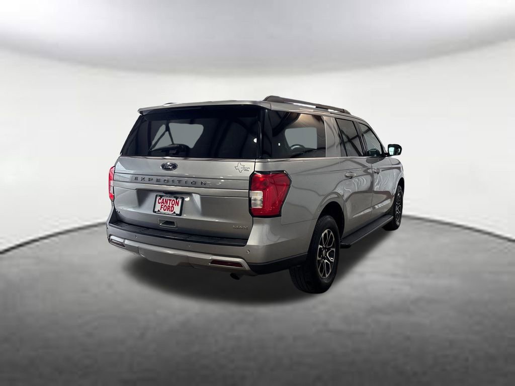 Used 2024 Ford Expedition Max XLT image 5