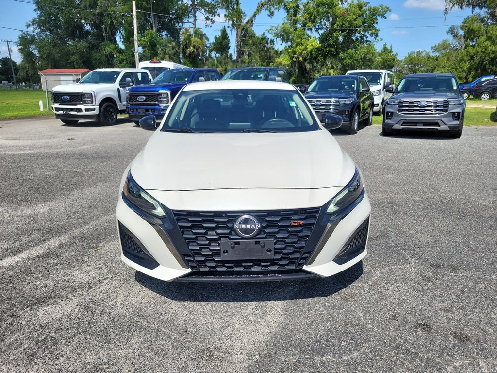 Used 2024 Nissan Altima 2.5 SR FWD image 6