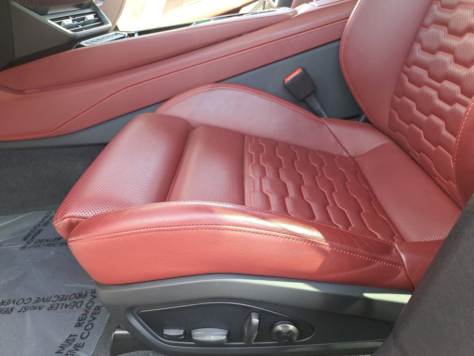 Used 2024 Audi RS e-tron GT w/ Carbon Performance Package image 32