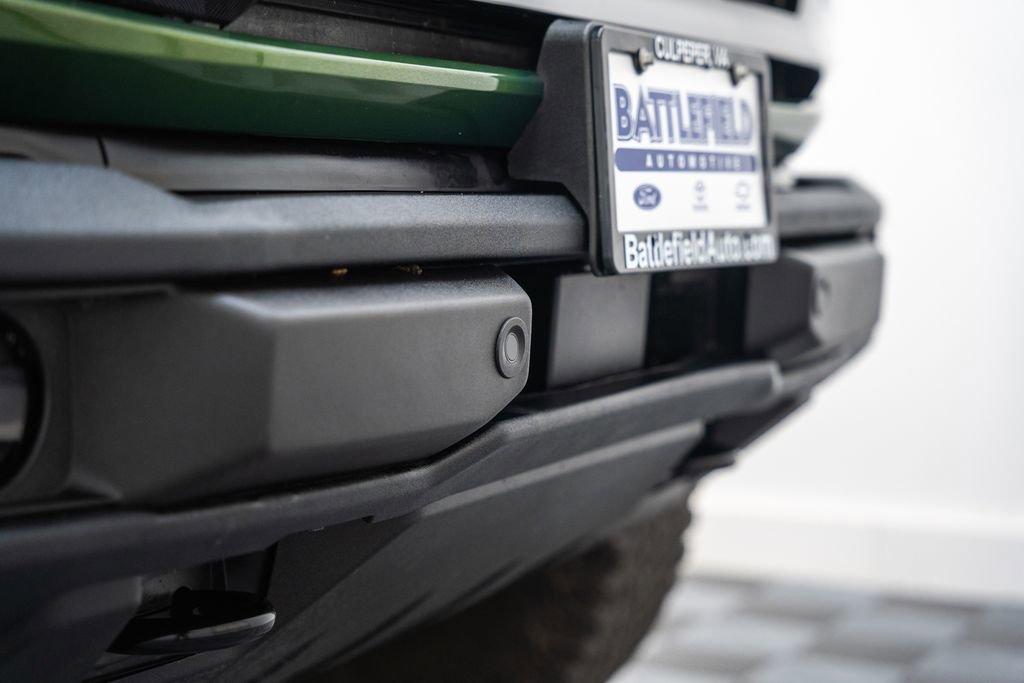 Used 2023 Ford Bronco Outer Banks w/ Sasquatch Package AWD/4WD image 13