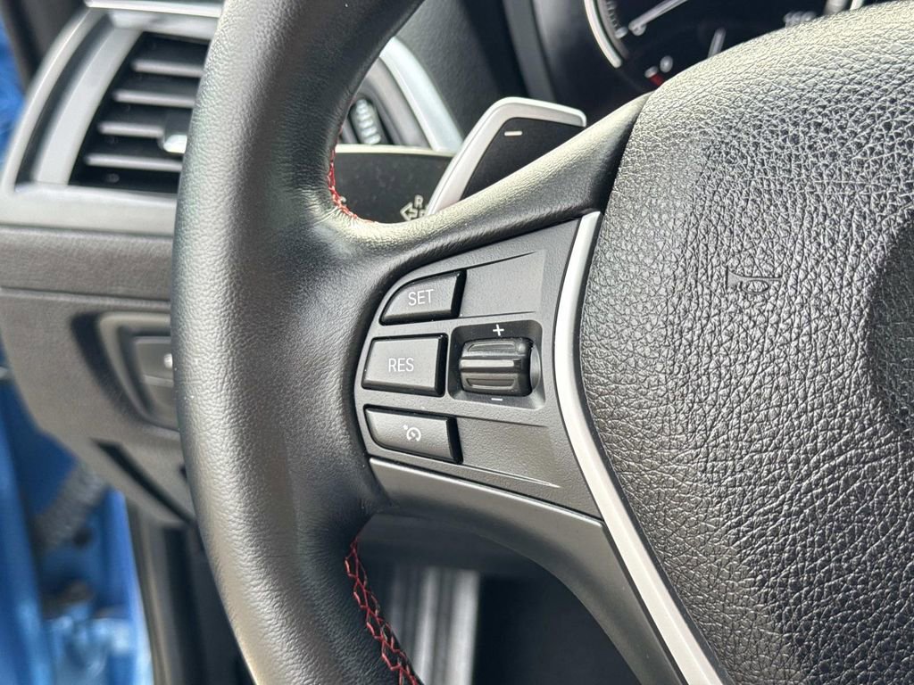 Used 2020 BMW 230i Coupe w/ Premium Package image 10