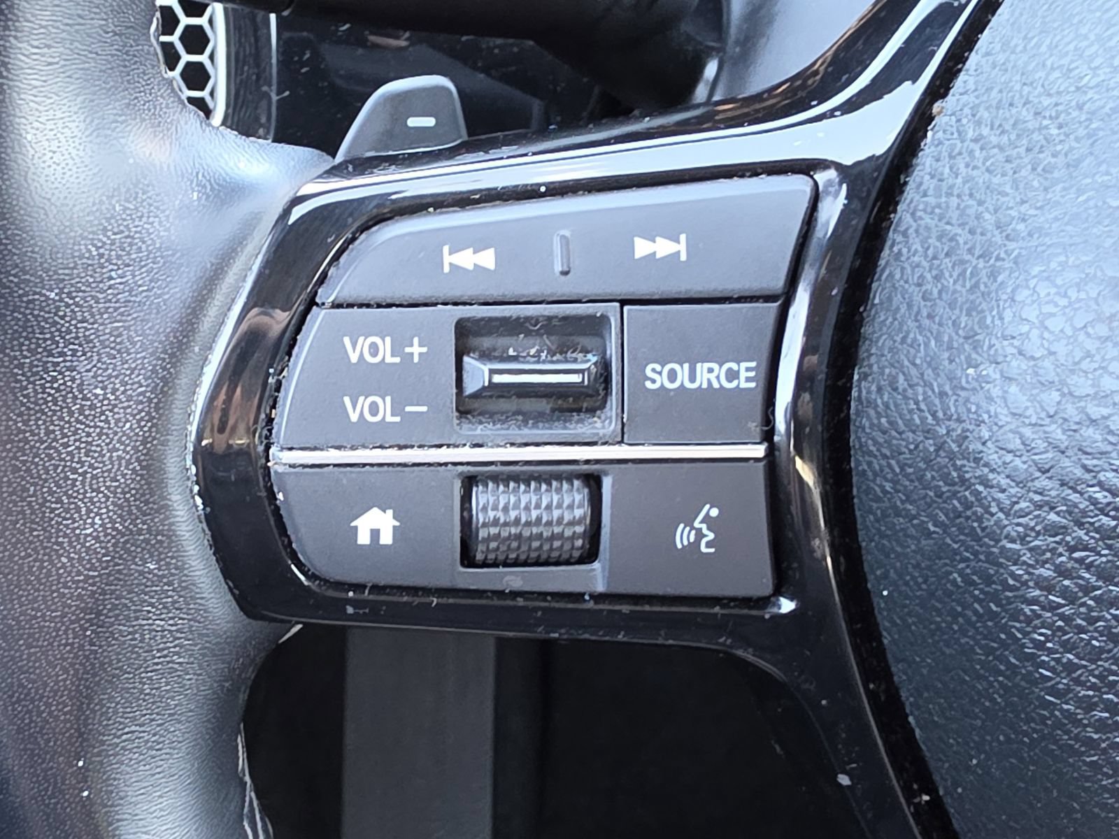 Used 2025 Honda Civic Sport image 17