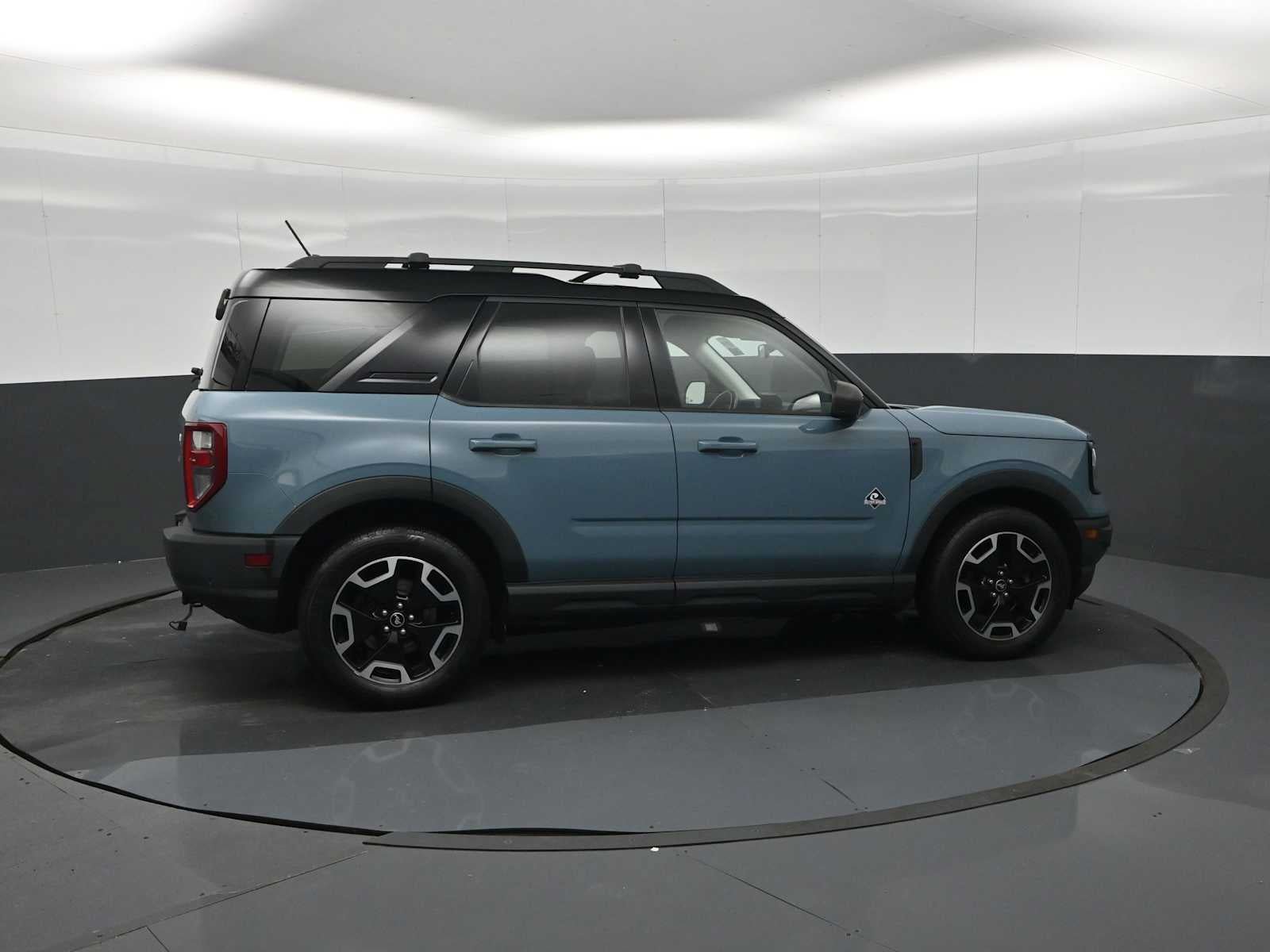 Used 2021 Ford Bronco Sport Outer Banks AWD/4WD image 9