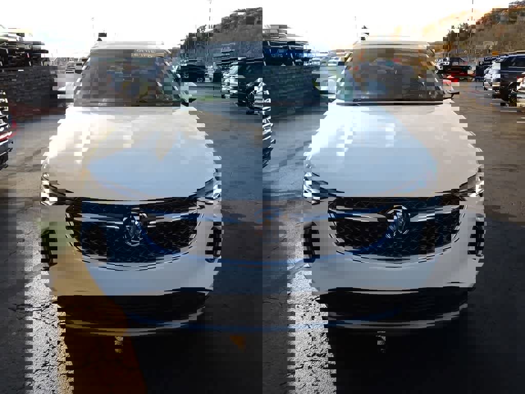 Certified 2022 Buick Envision Avenir w/ Technology Package II image 7