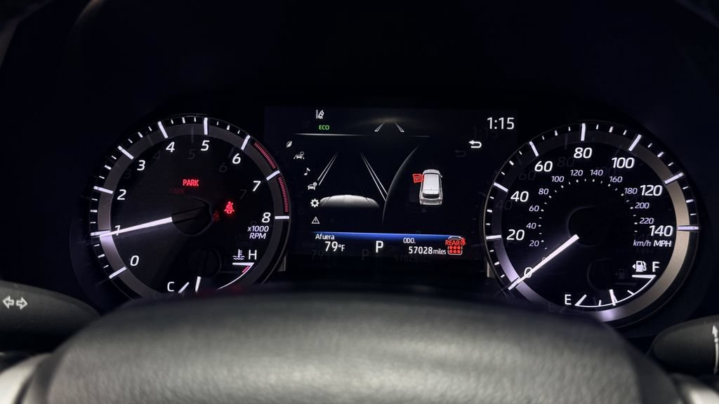Used 2024 Toyota Highlander LE FWD image 20