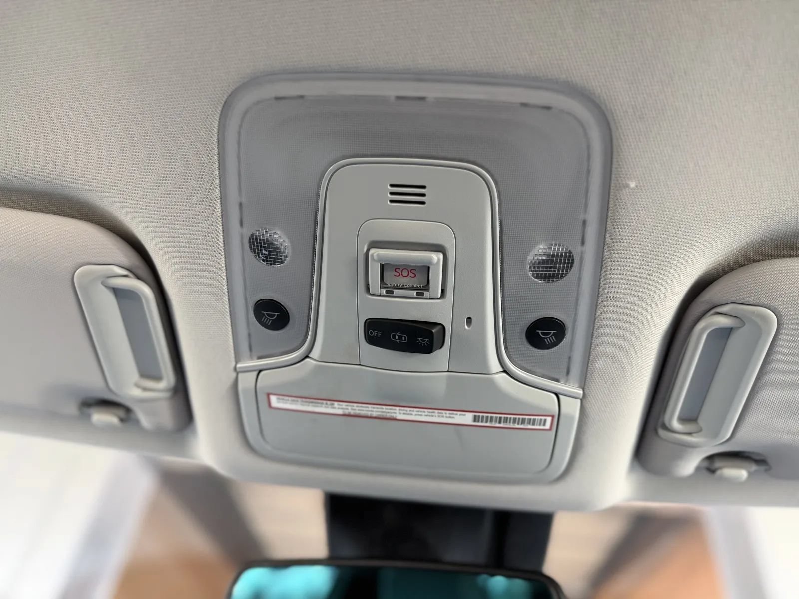 Used 2019 Toyota Prius Limited w/ Carpet Mat Package FWD image 56