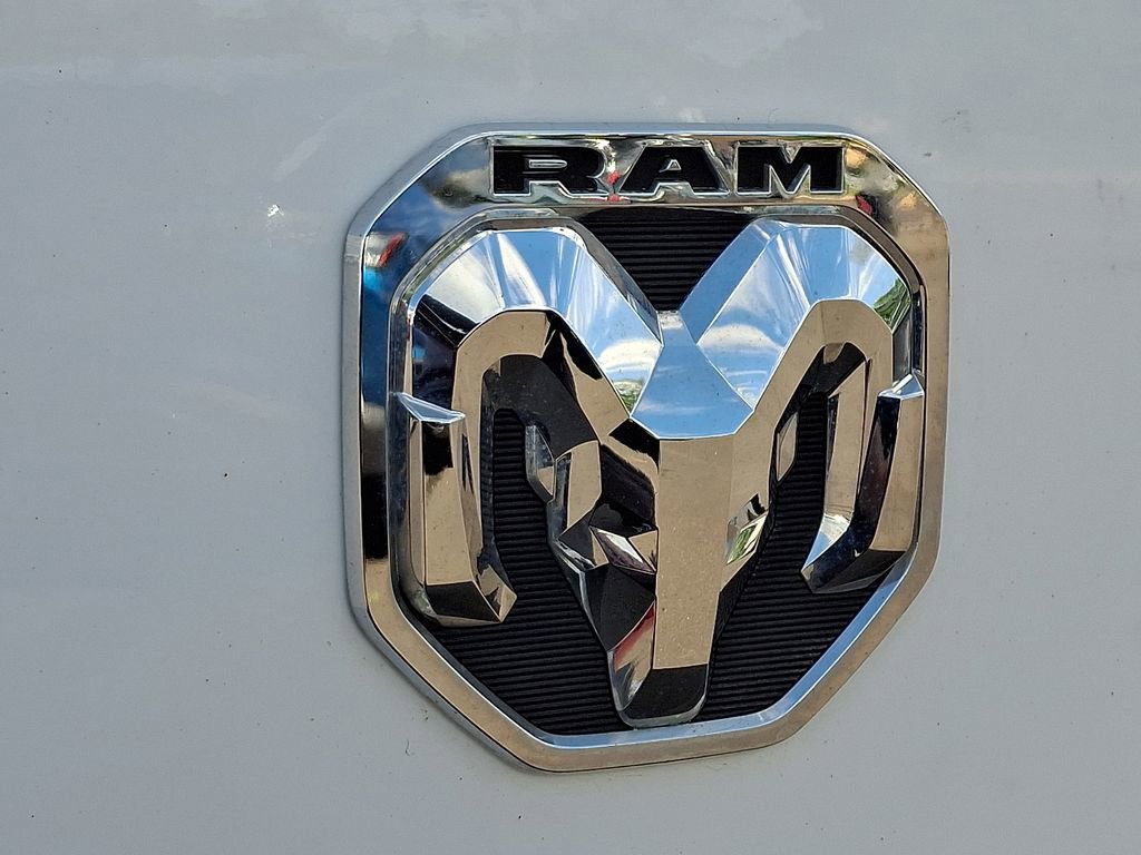 Used 2023 RAM ProMaster 2500 w/ Convenience Group FWD image 29