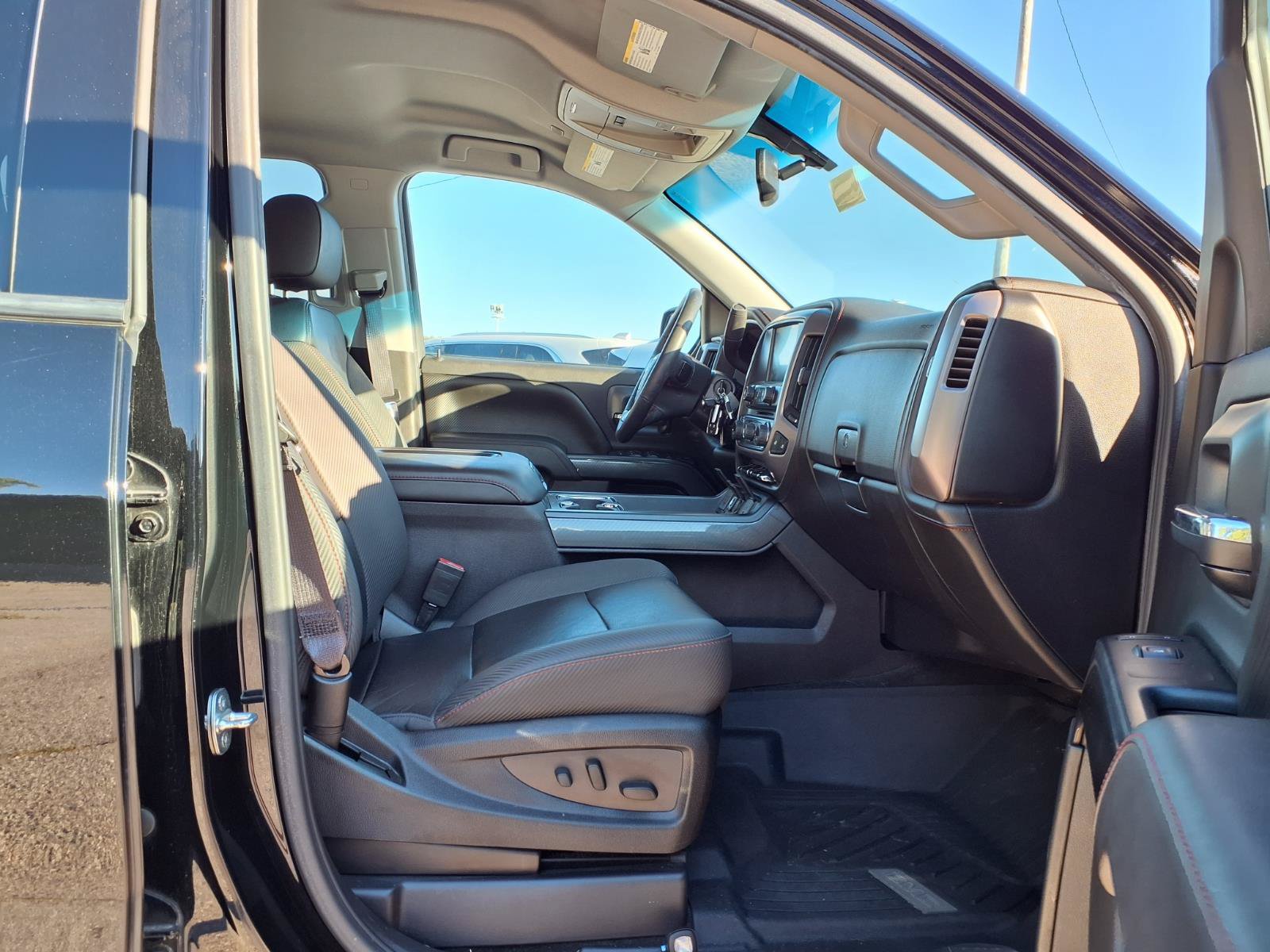 Used 2017 GMC Sierra 1500 SLT AWD/4WD image 29