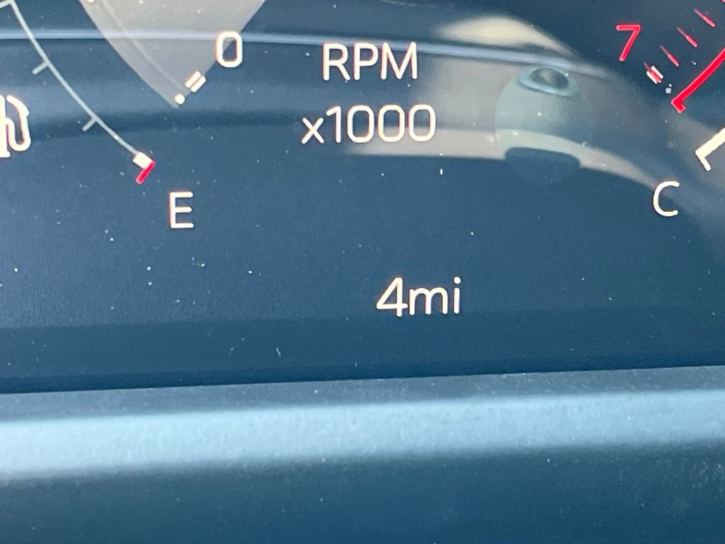 New 2026 GMC Acadia AT4 w/ LPO, Floor Liner Package image 17