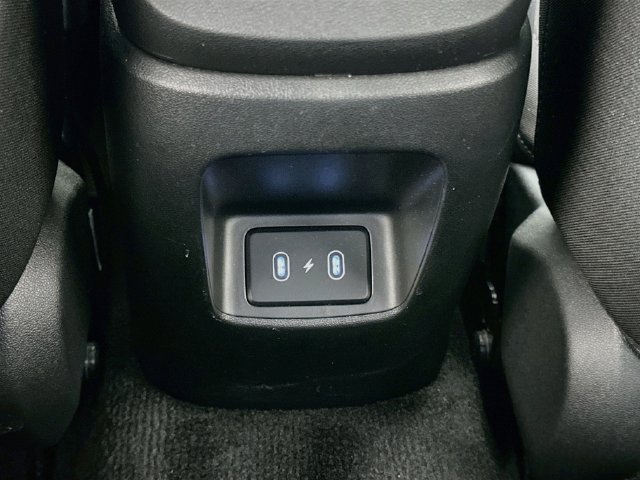 Used 2025 Hyundai Elantra SE w/ Cargo Package FWD image 12