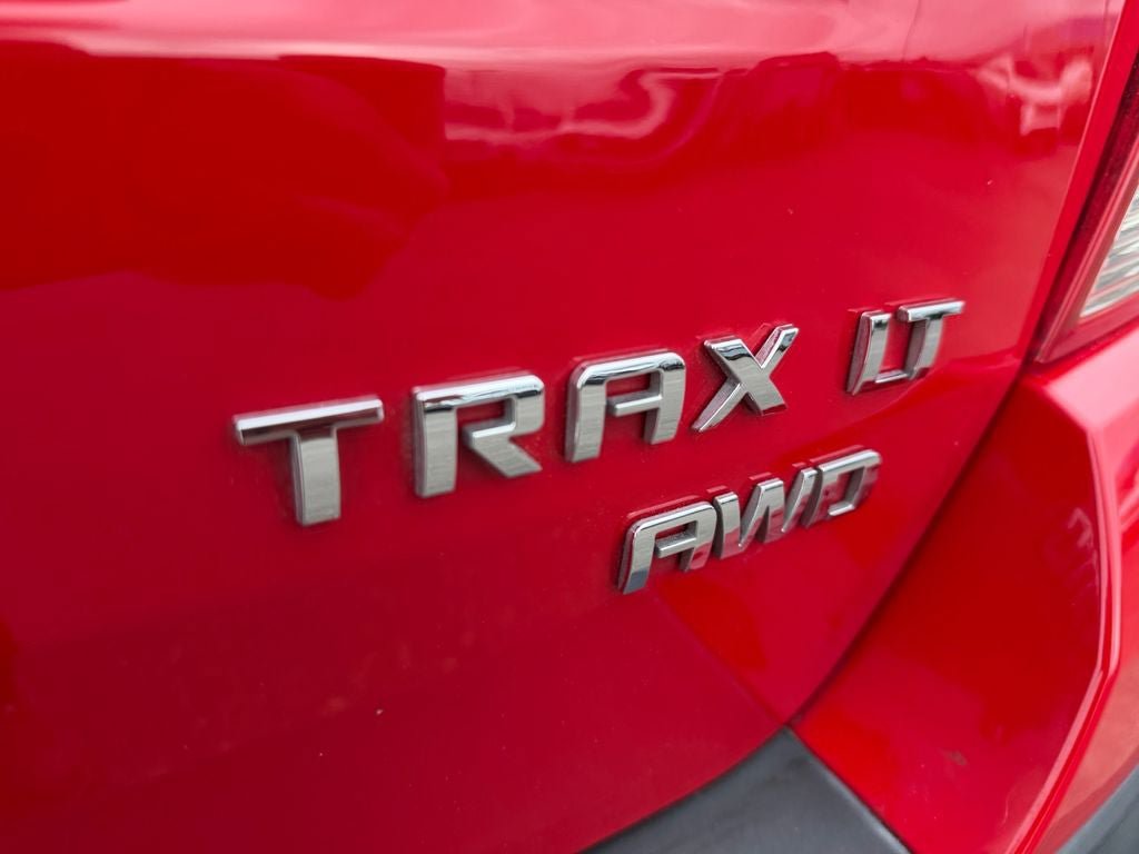 Used 2015 Chevrolet Trax LT w/ LT Sun and Sound Package AWD/4WD image 34