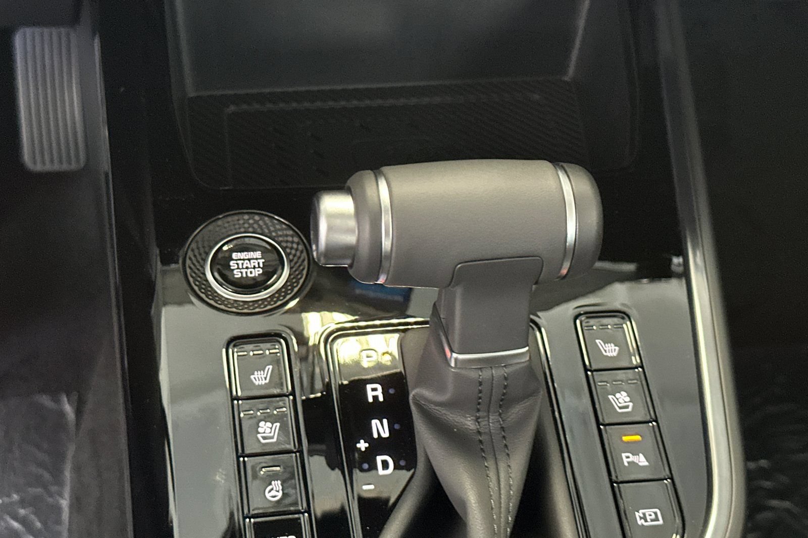 New 2026 Kia Niro FWD image 22