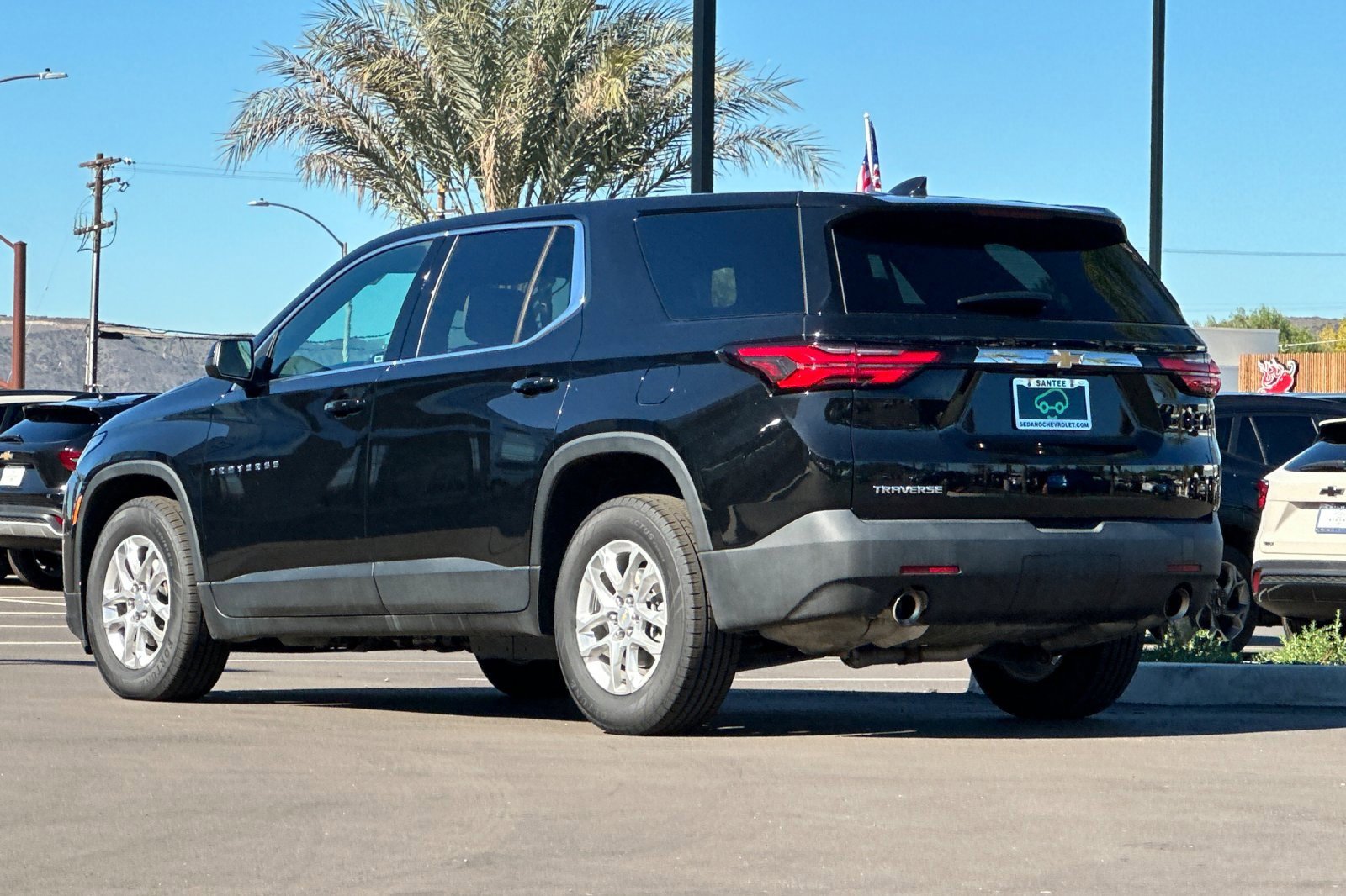 Certified 2023 Chevrolet Traverse LS w/ LPO, Cargo Package image 6
