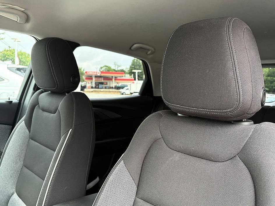 Used 2023 Chevrolet TrailBlazer LT w/ Convenience Package FWD image 19