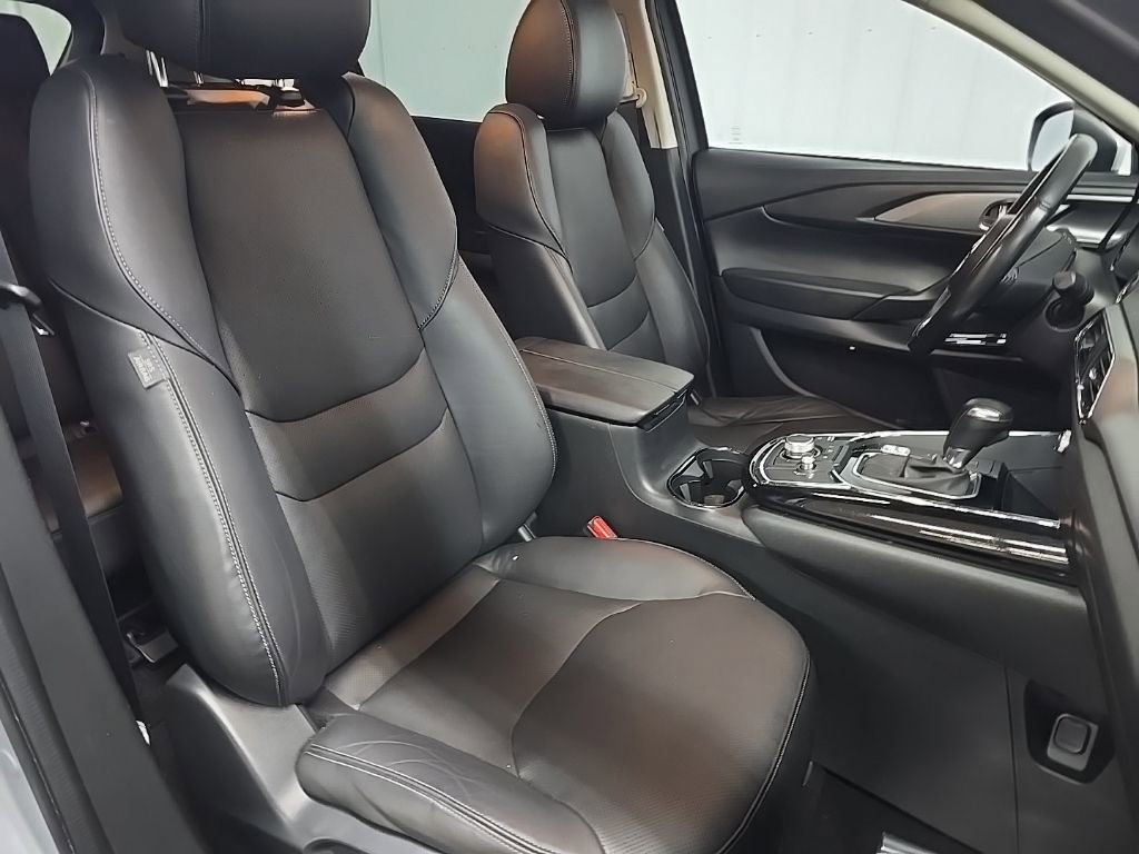 Used 2023 MAZDA CX-9 Touring image 15