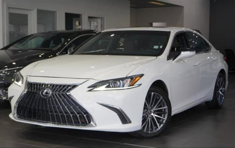 Used 2023 Lexus ES 250 w/ Premium Package
