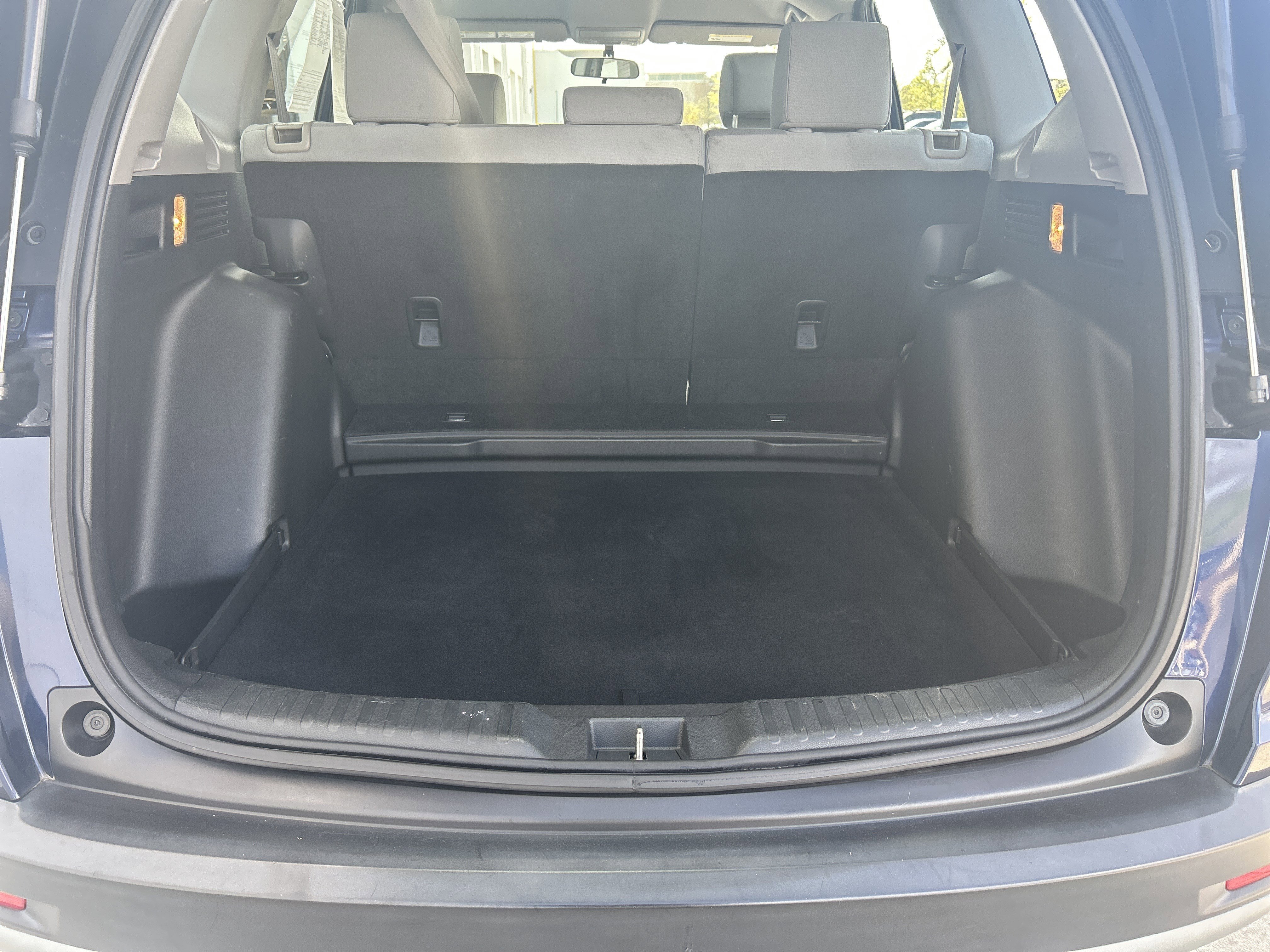 Used 2017 Honda CR-V LX image 30