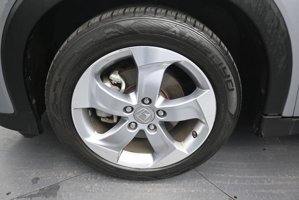 Used 2019 Honda HR-V LX image 9