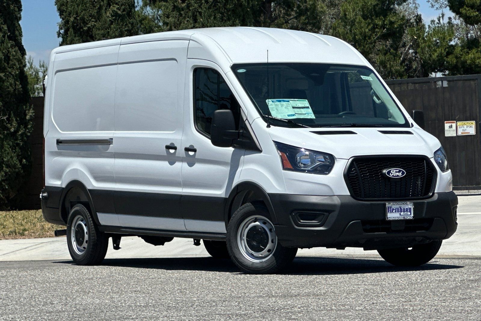 New 2026 Ford Transit 250 148 Medium Roof RWD image 2