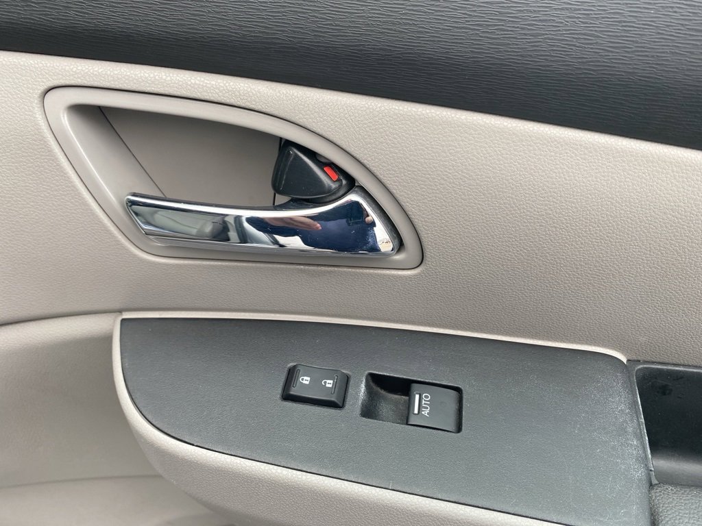 Used 2015 Honda Odyssey Touring image 13