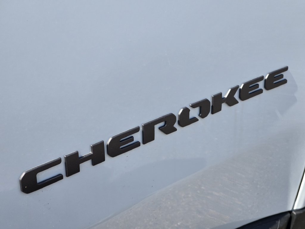 New 2026 Jeep Cherokee Laredo AWD/4WD image 8