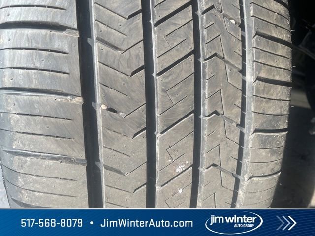 Used 2019 Jeep Grand Cherokee Altitude image 4