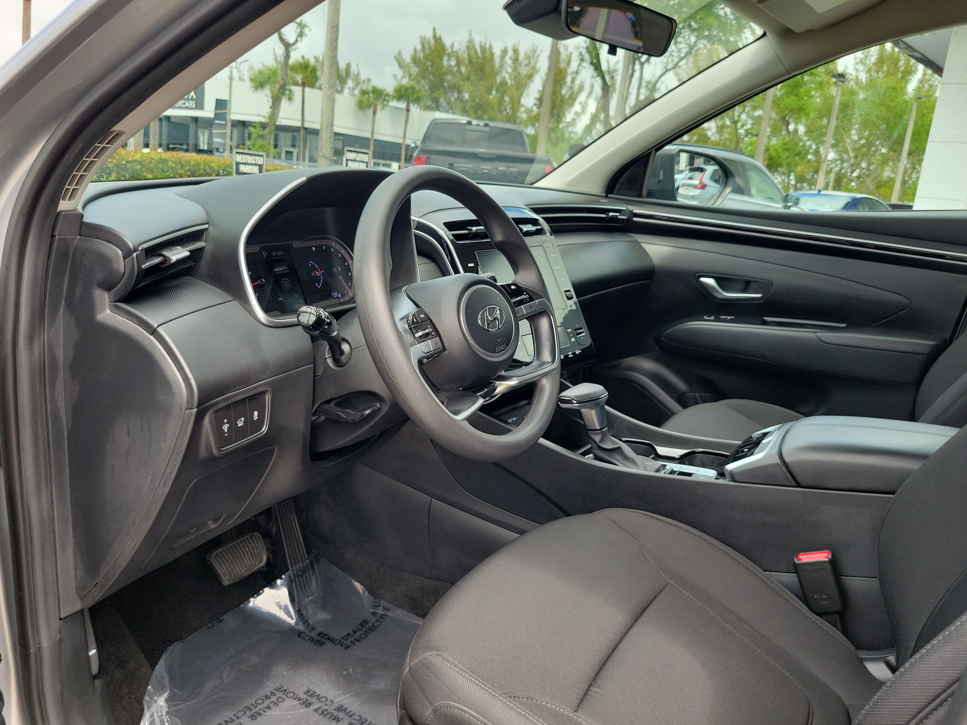 Used 2024 Hyundai Tucson SEL FWD image 9