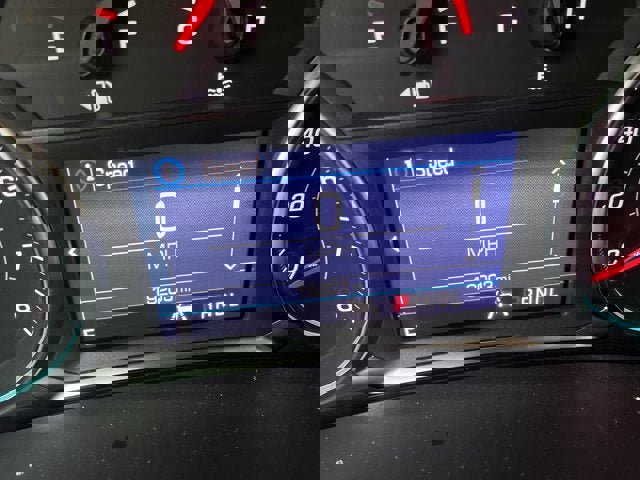 Used 2023 Chevrolet Equinox LT image 38