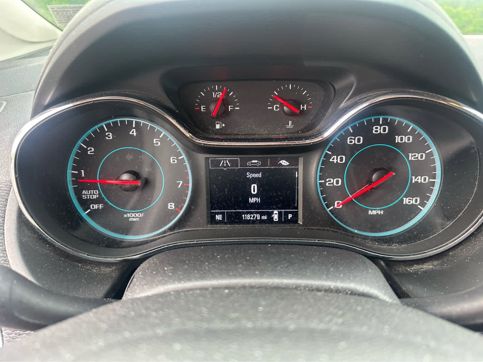 Used 2018 Chevrolet Cruze LS FWD image 13