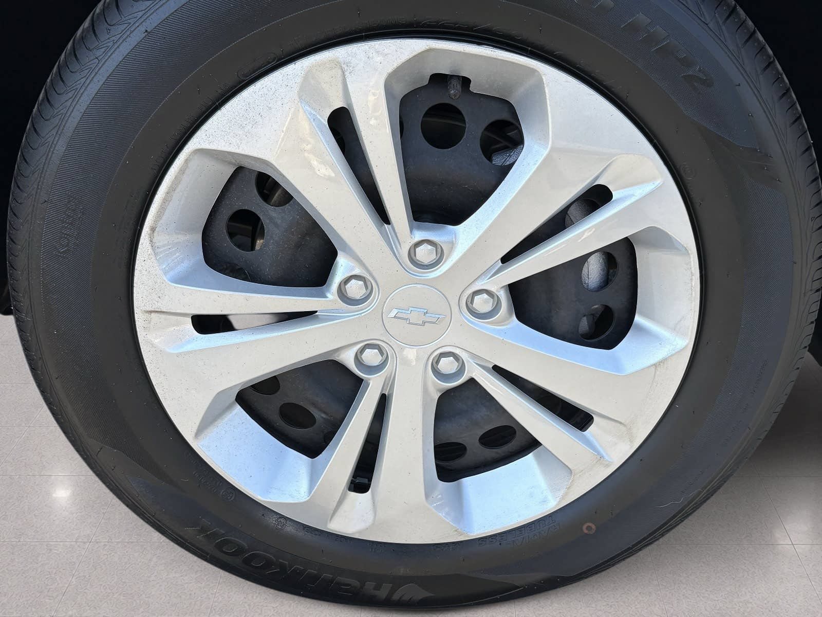 Used 2026 Chevrolet Trax LS FWD image 11