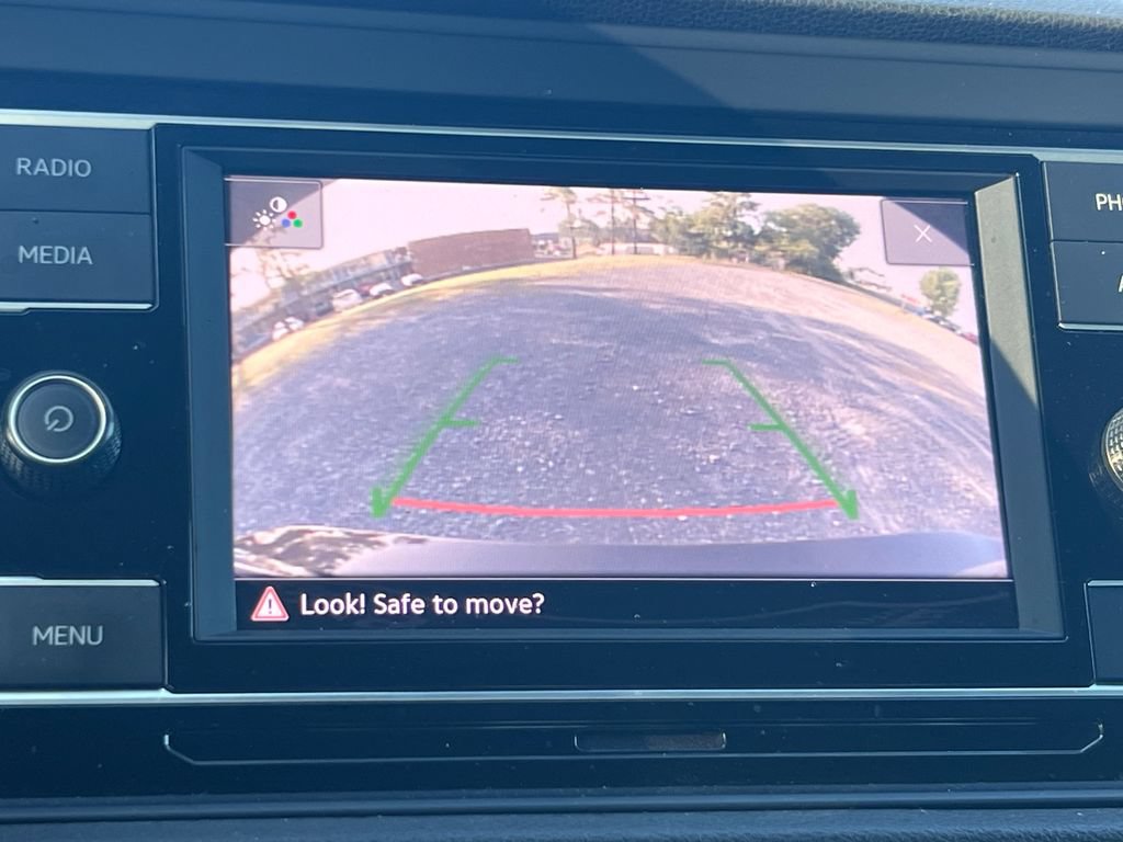 Used 2024 Volkswagen Jetta SE FWD image 22