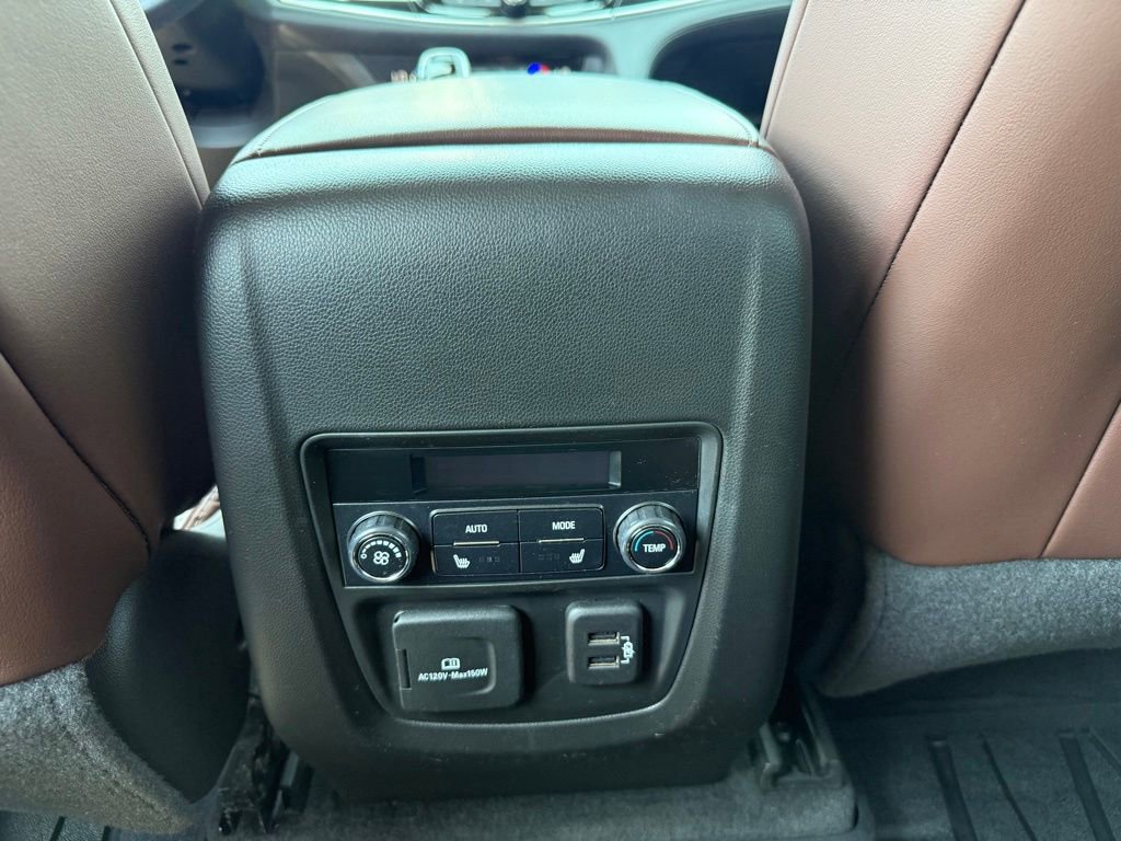 Used 2019 Buick Enclave Avenir w/ Avenir Technology Package FWD image 34