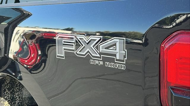 New 2025 Ford F250 Lariat w/ Lariat Ultimate Package image 14